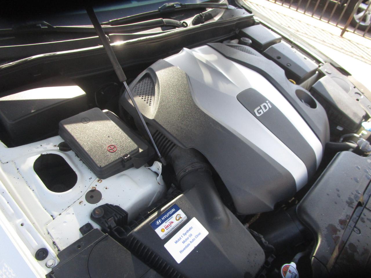 Hyundai Genesis 3.8L 2013