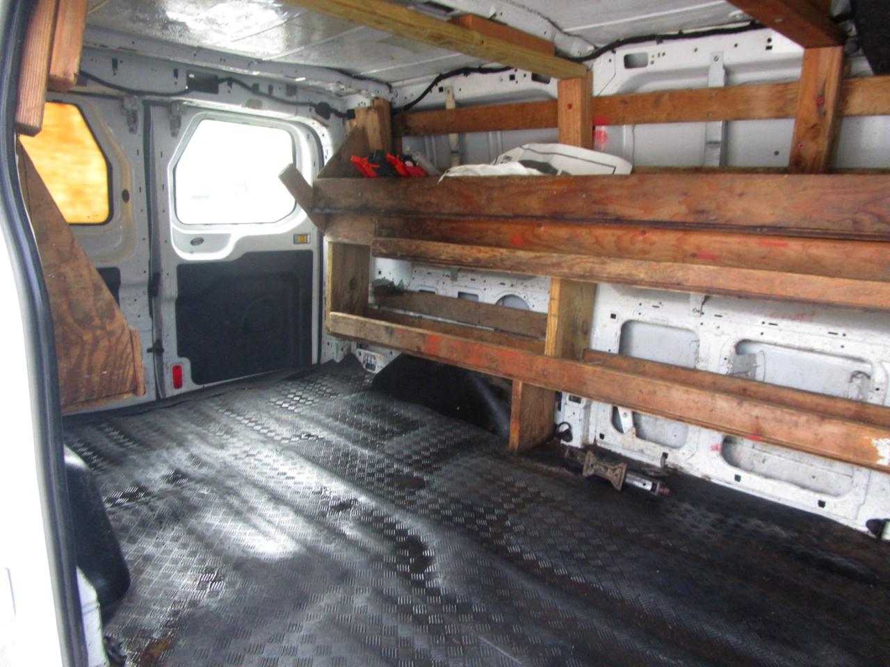 Ford Transit 250 Van Low Roof 60/40 Pass.130-in. WB 2016