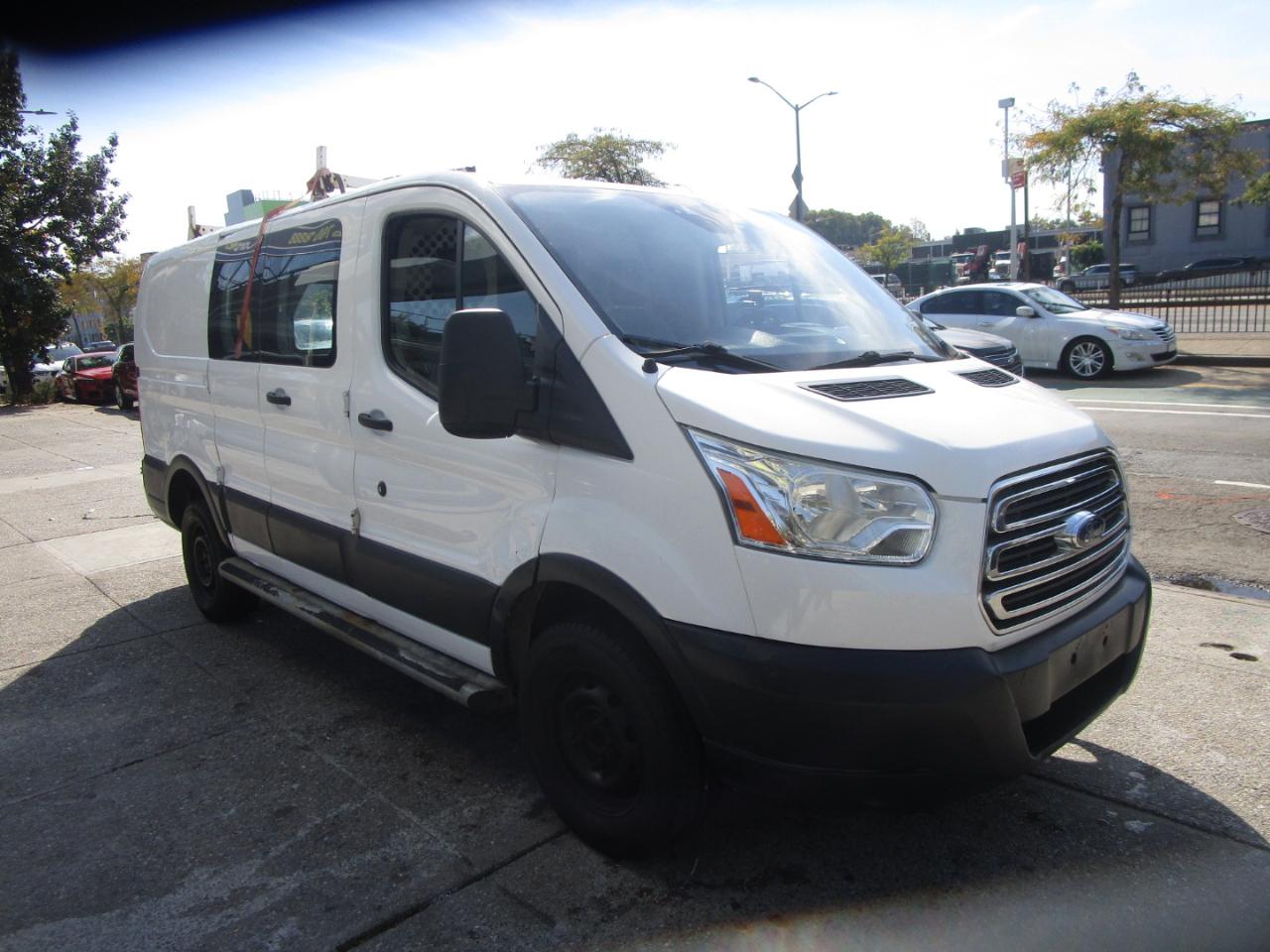 Ford Transit  2015