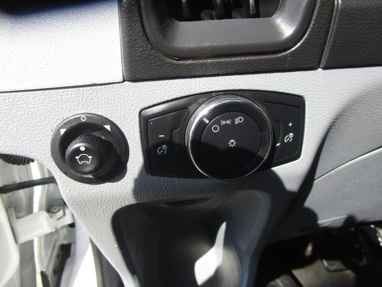 Ford Transit  2015