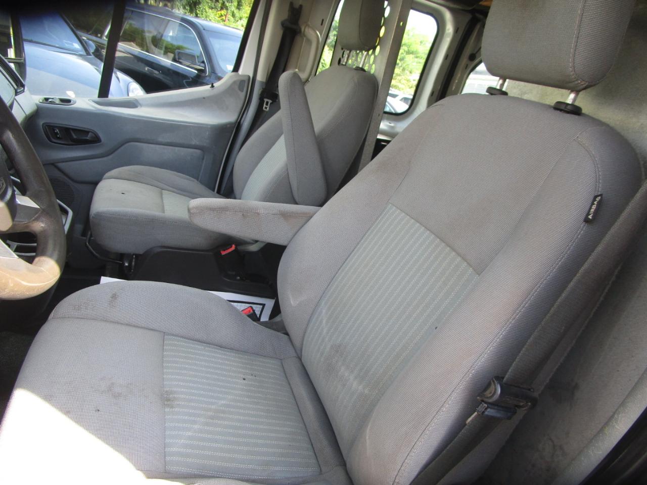 Ford Transit  2015