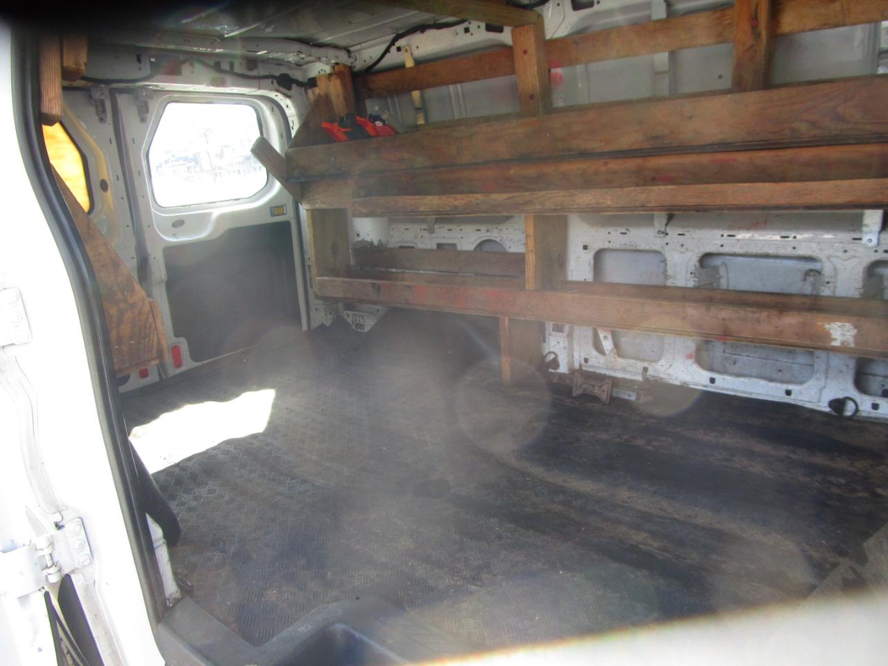 Ford Transit  2015