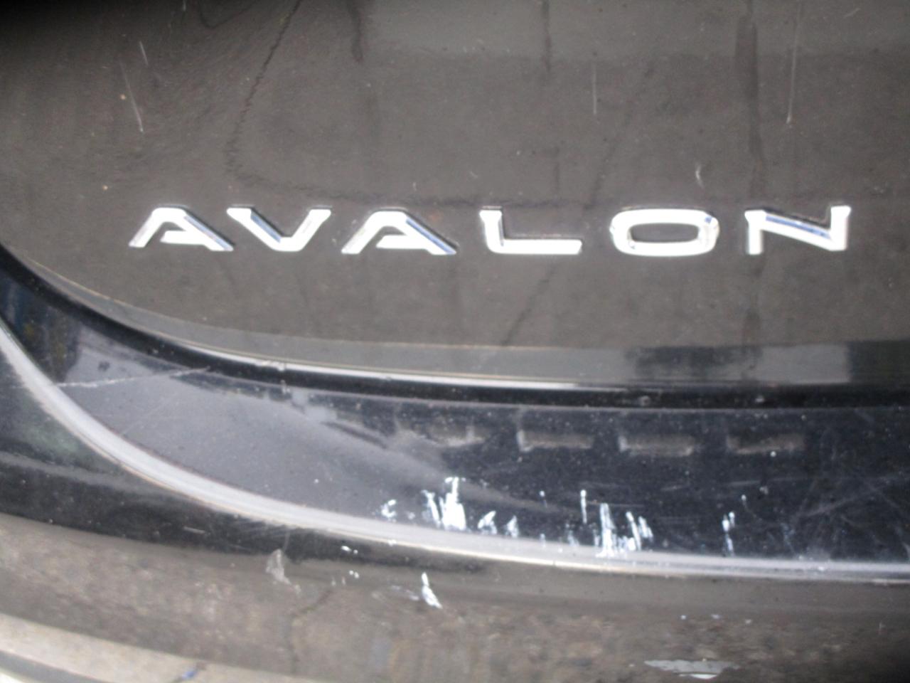 Toyota Avalon XLE 2016