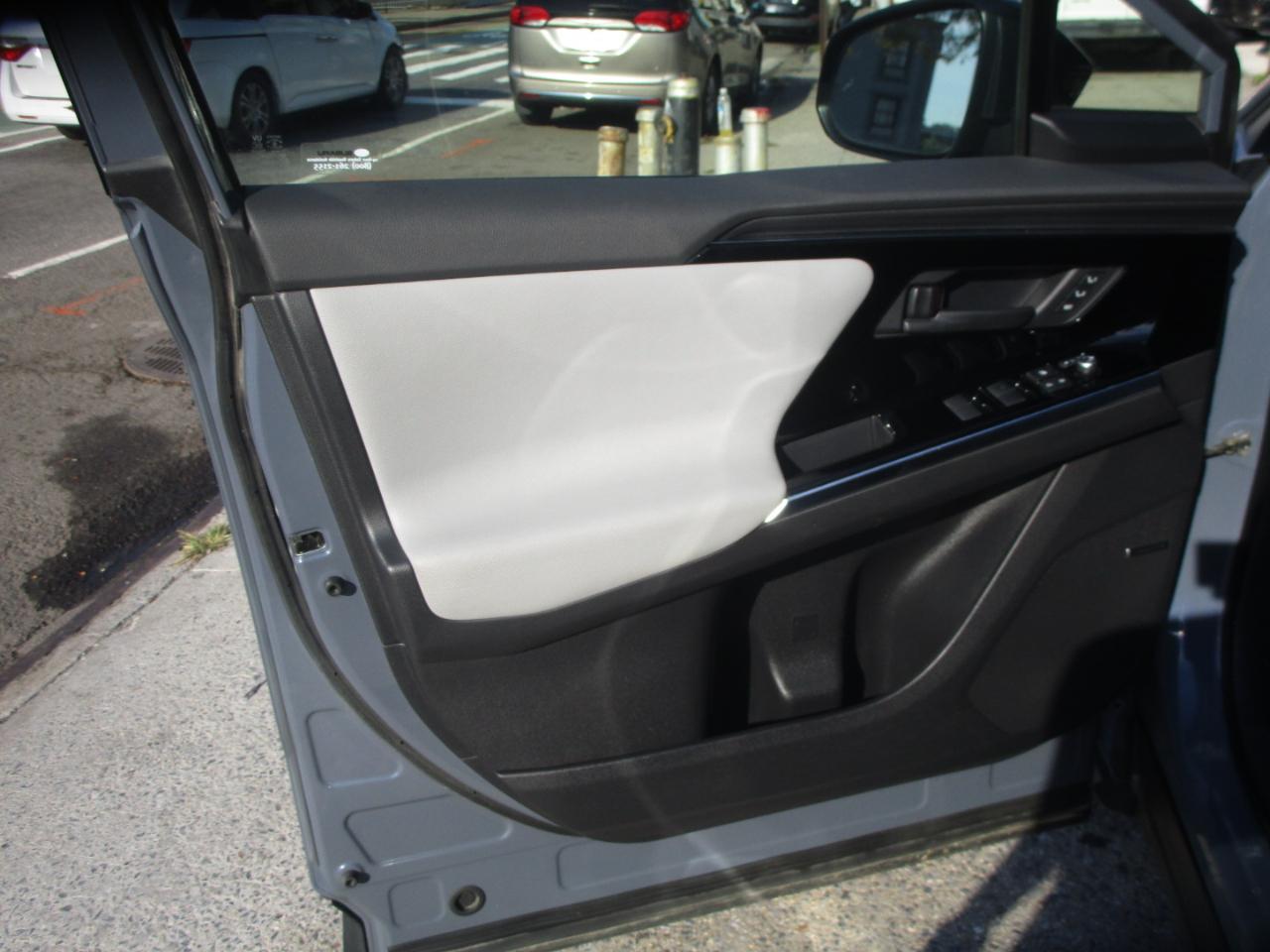 Subaru Solterra Limited 2023