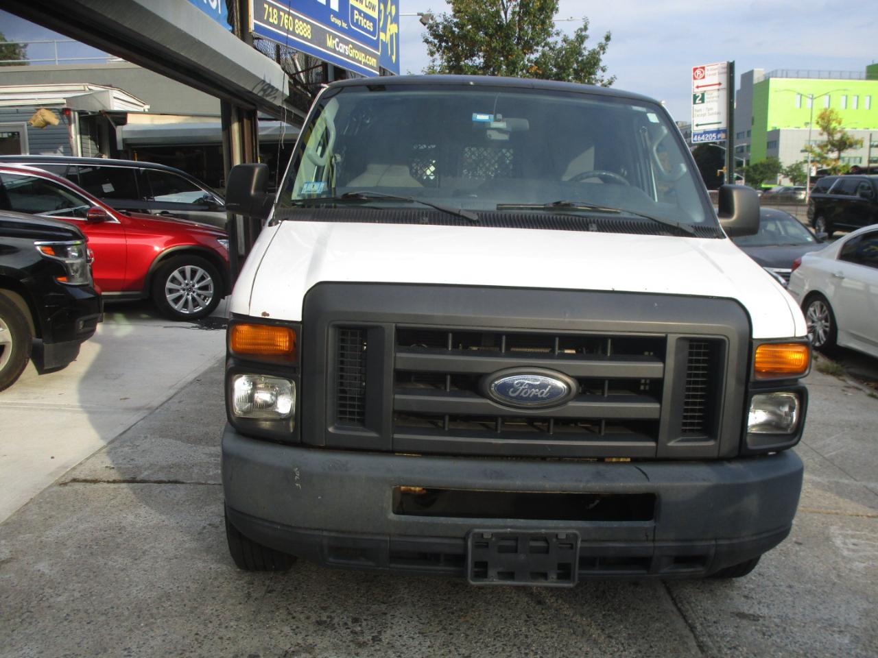 Ford Econoline E-250 2013