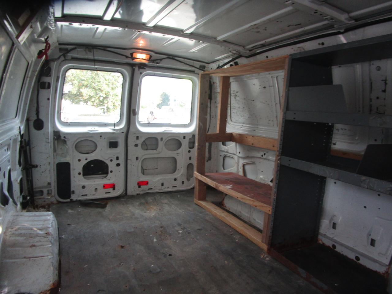 Ford Econoline E-250 2013