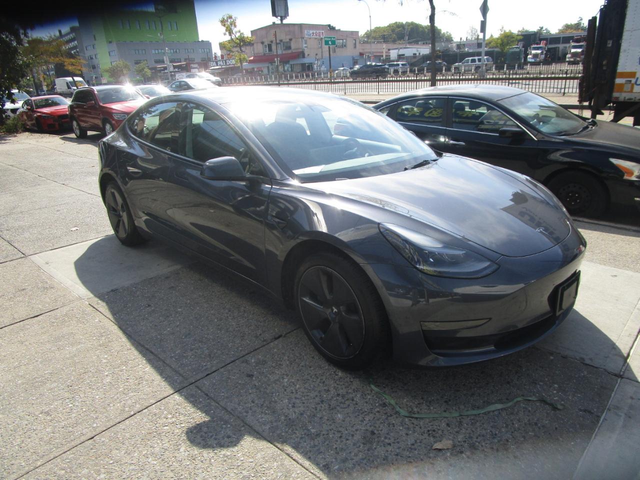 Tesla Model 3  2023