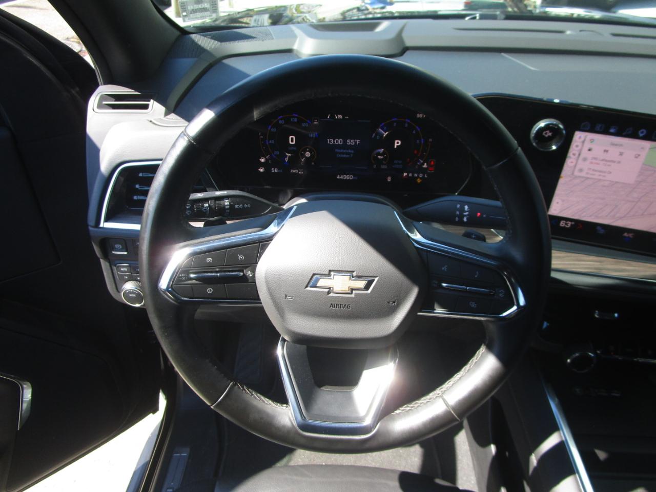 Chevrolet Suburban LT 4WD 2025