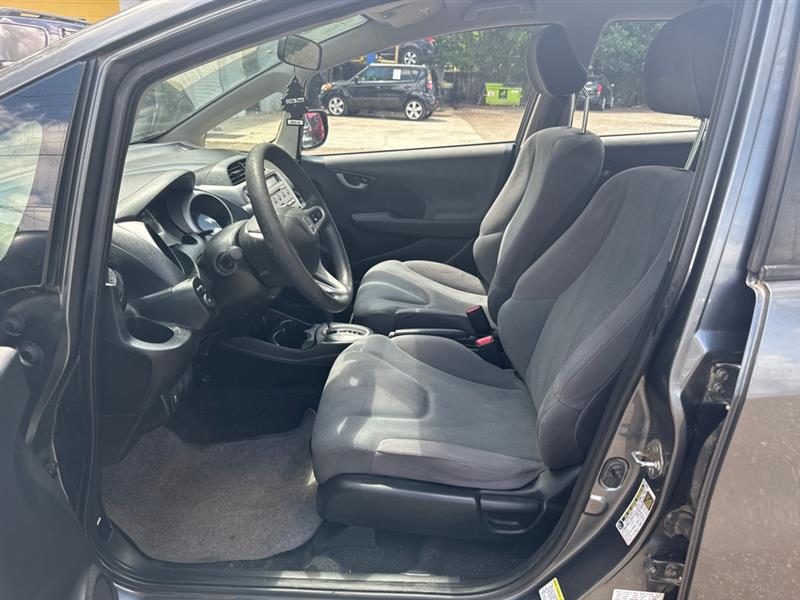 Honda Fit 5-Speed AT 2013