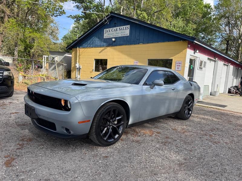 2021 Dodge Challenger SXT