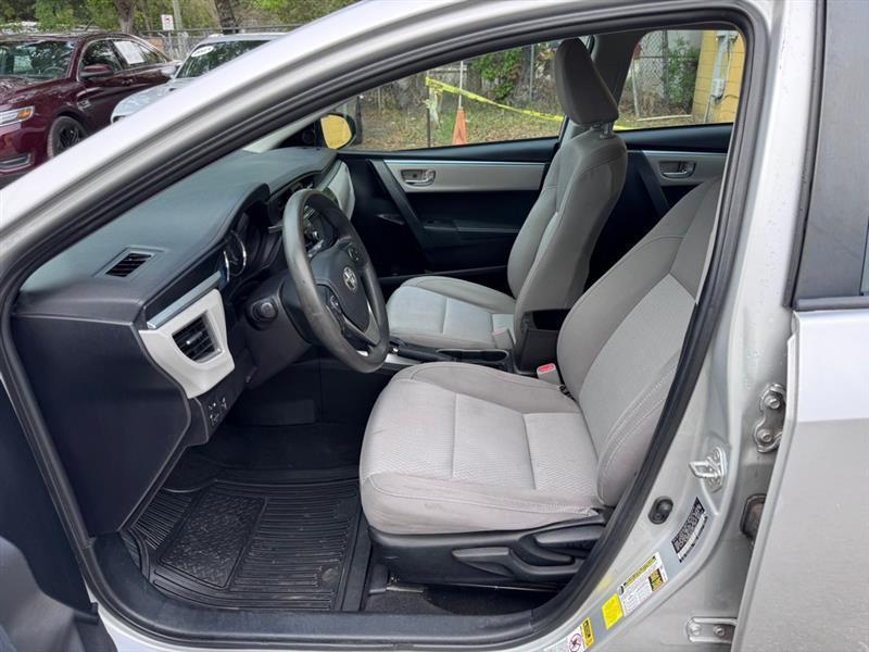 Toyota Corolla LE CVT 2016