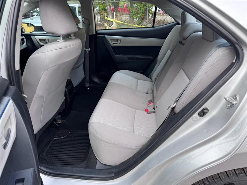 Toyota Corolla LE CVT 2016