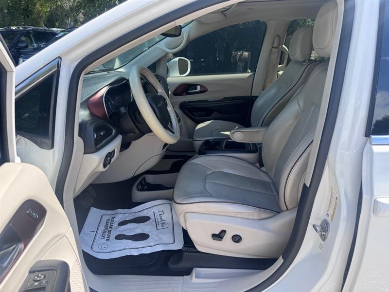 Chrysler Pacifica Limited 2020