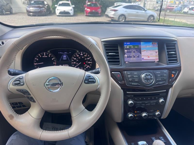 Nissan Pathfinder S 4WD 2014
