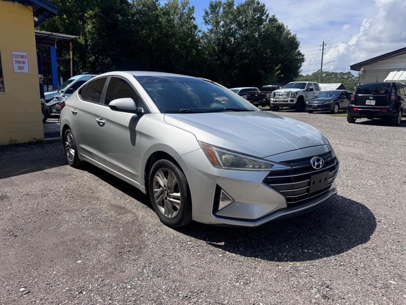 Hyundai Elantra Limited 2019