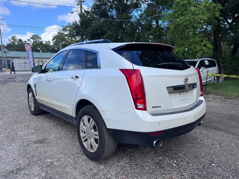 Cadillac SRX Luxury 2012