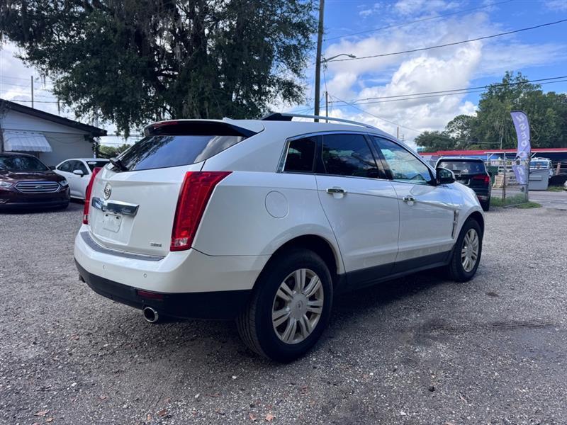 Cadillac SRX Luxury 2012