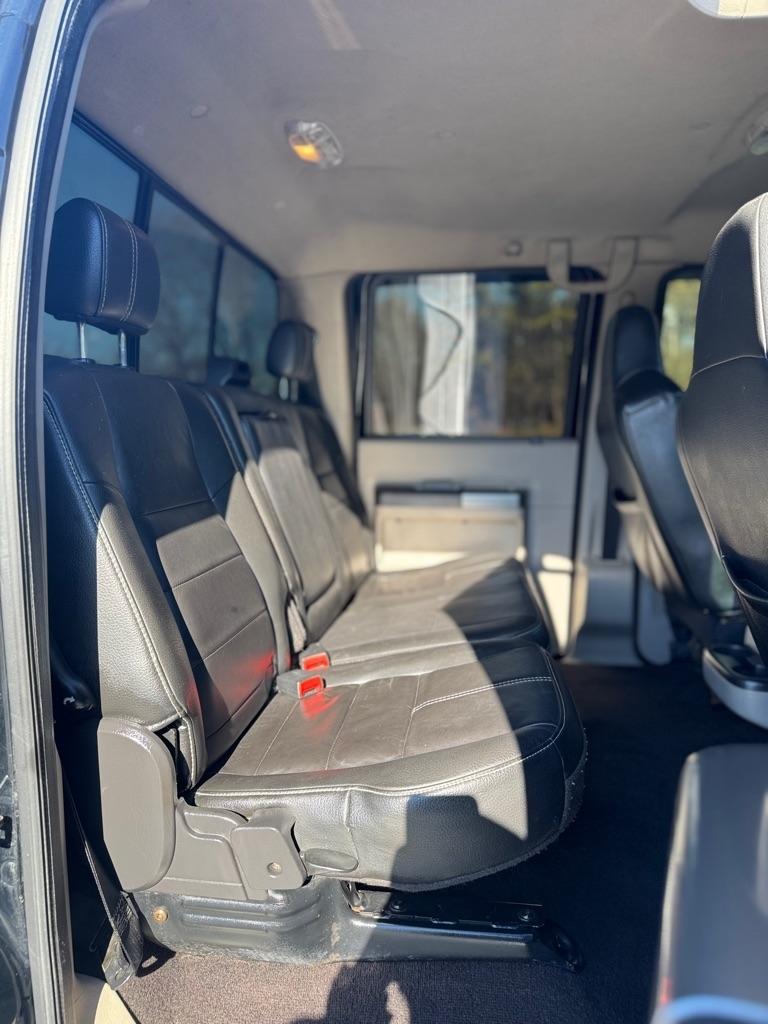 Ford F-250 SD XL Crew Cab 4WD 2008