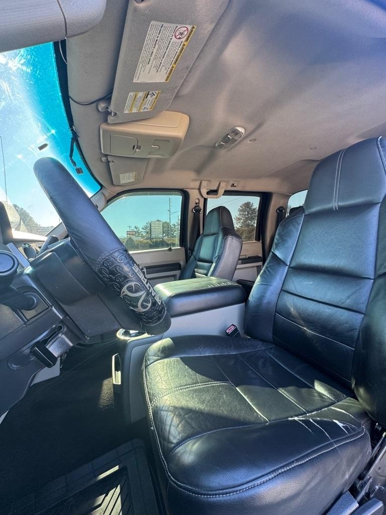 Ford F-250 SD XL Crew Cab 4WD 2008