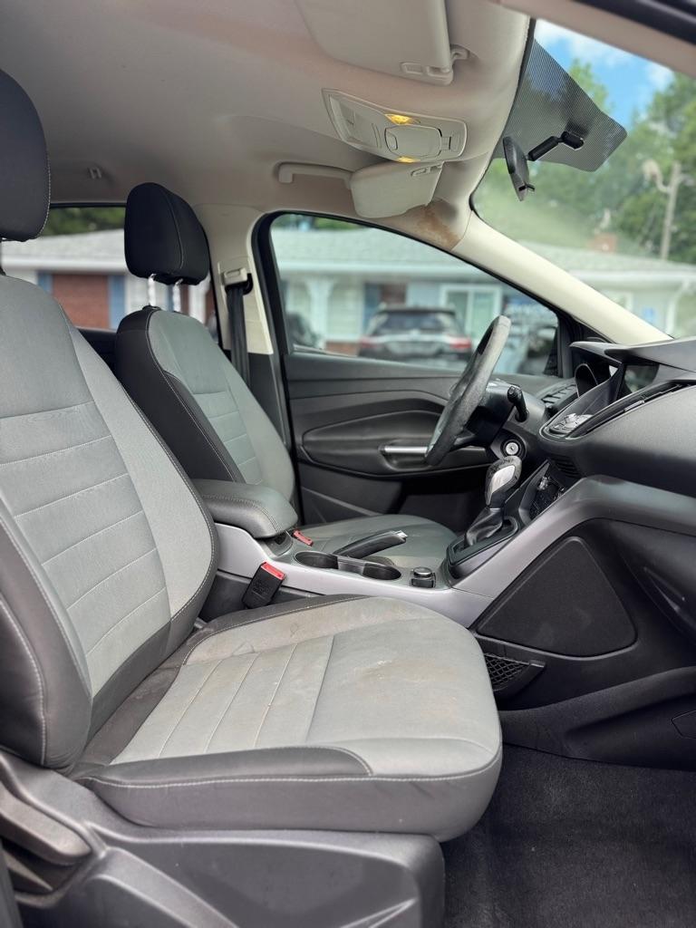 Ford Escape SE FWD 2016