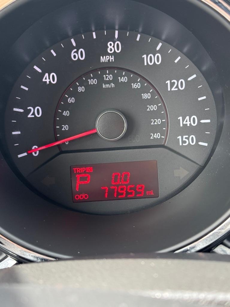 Kia Sorento LX 2WD 2013