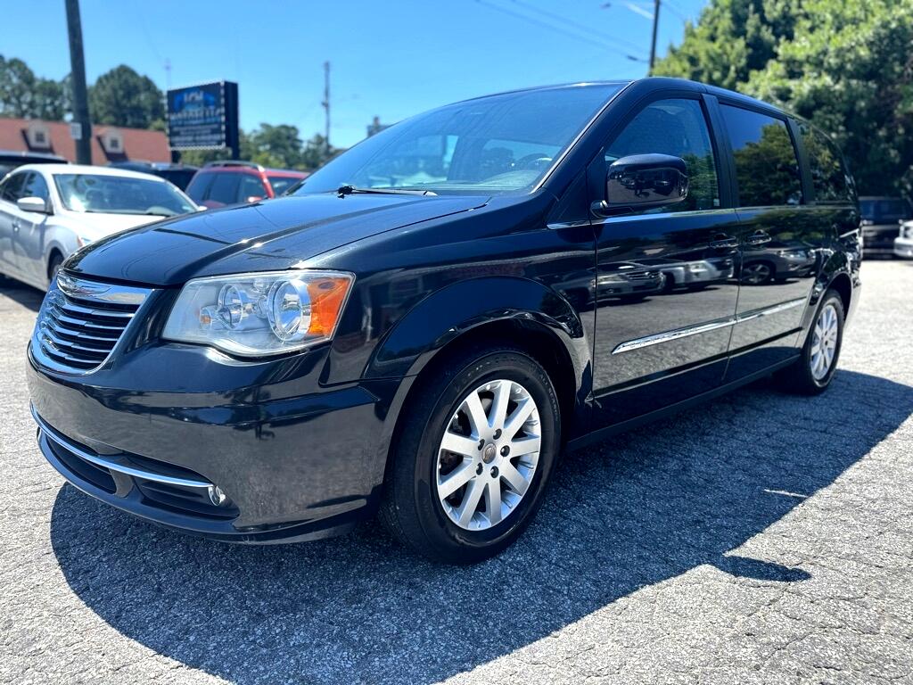 2016 Chrysler Town & Country