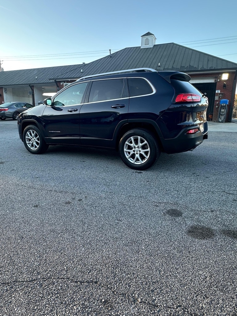 Jeep Cherokee Latitude 4WD 2014