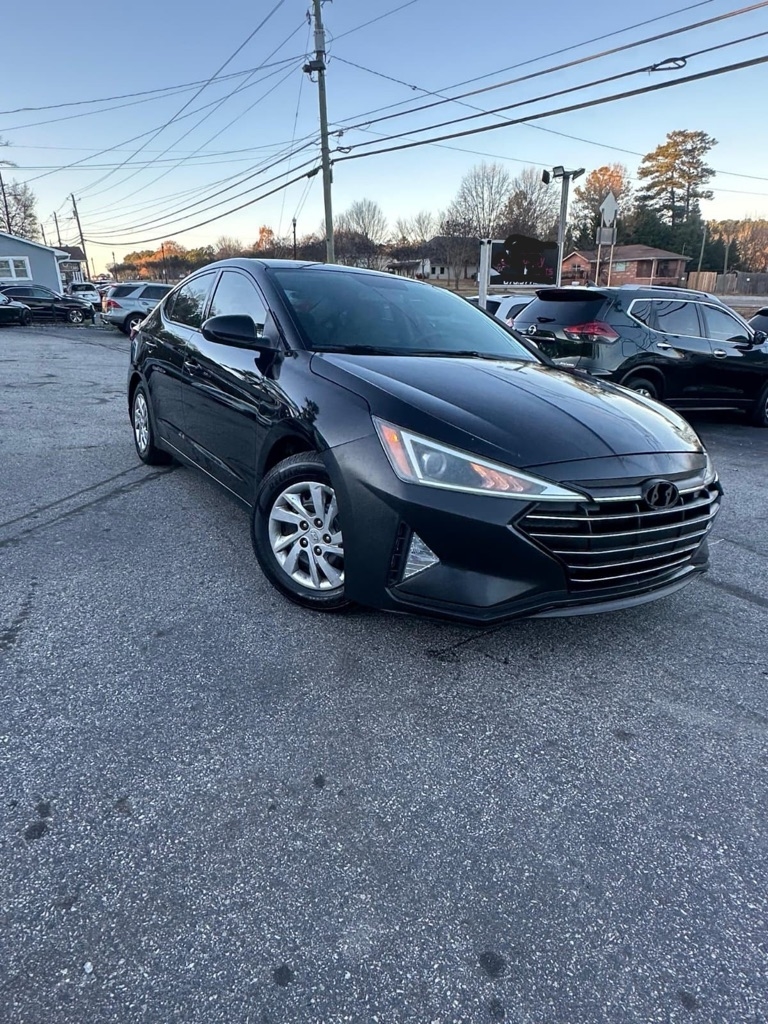 Hyundai Elantra SE 6M 2019