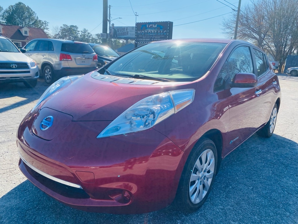 2015 Nissan LEAF S's photo