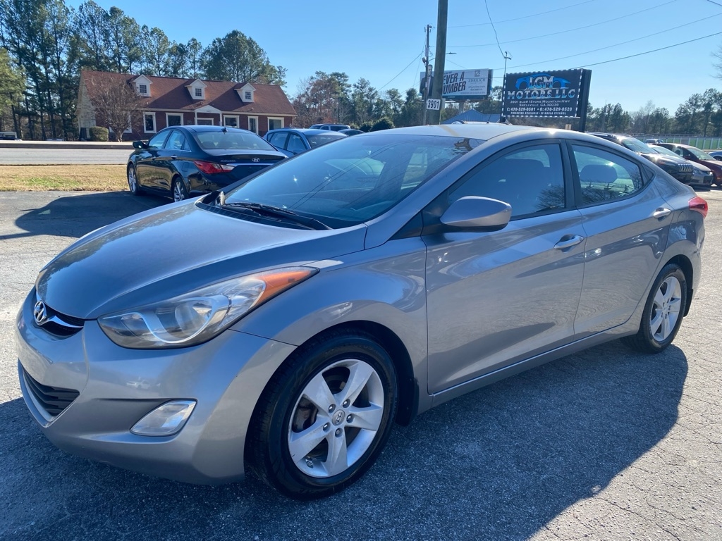 Hyundai Elantra GLS M/T 2013