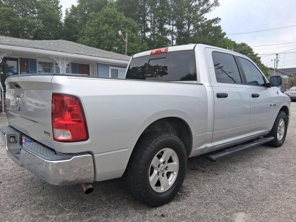 Dodge Ram 1500 SLT Crew Cab 2WD 2009