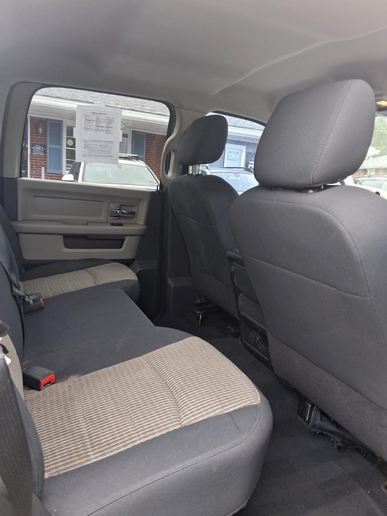 Dodge Ram 1500 SLT Crew Cab 2WD 2009