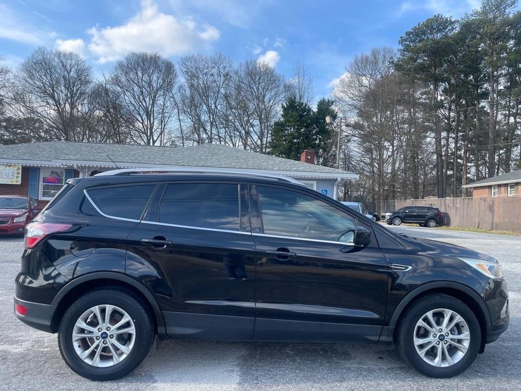 Ford Escape SE FWD 2017