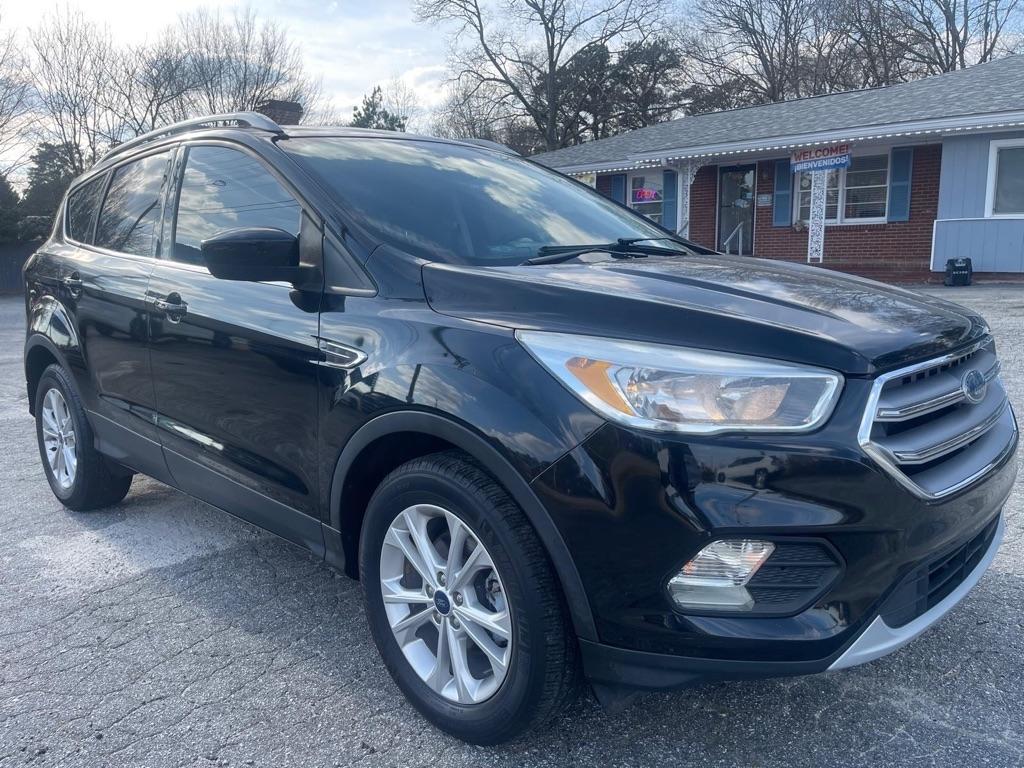 Ford Escape SE FWD 2017