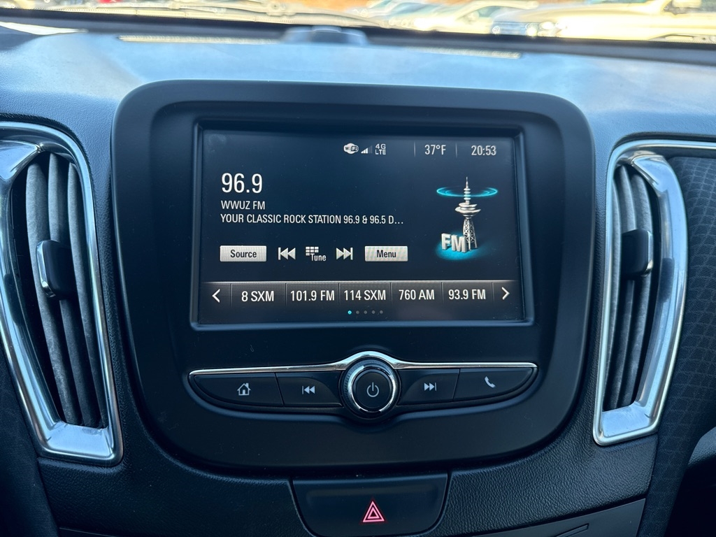 Chevrolet Malibu  2018