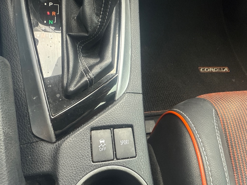 Toyota Corolla  2018