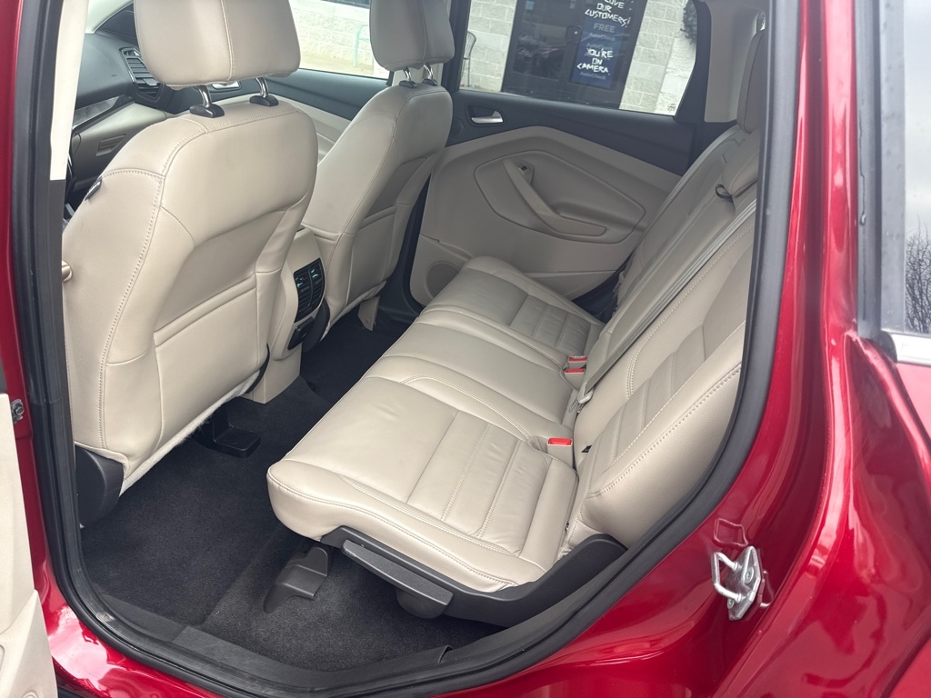 Ford Escape 4WD 4dr Titanium 2017