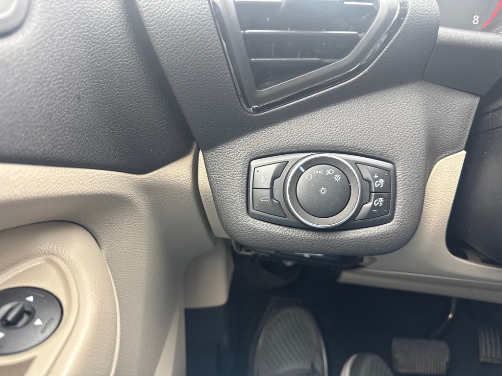 Ford Escape 4WD 4dr Titanium 2017