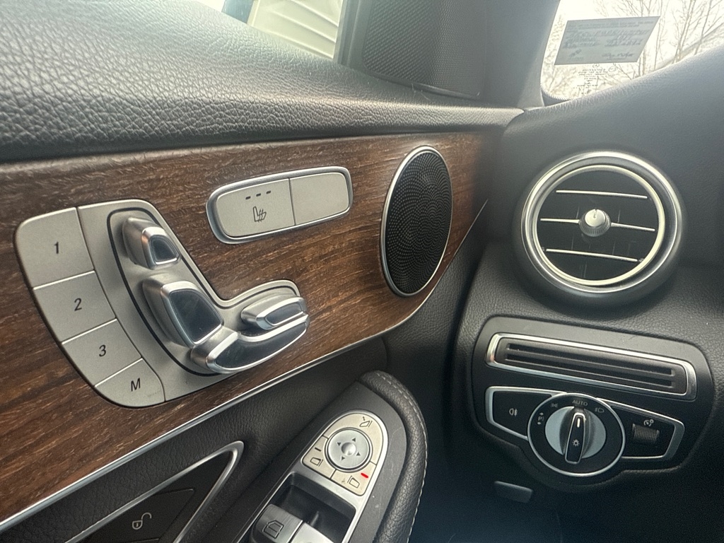 Mercedes-Benz C-Class  2019