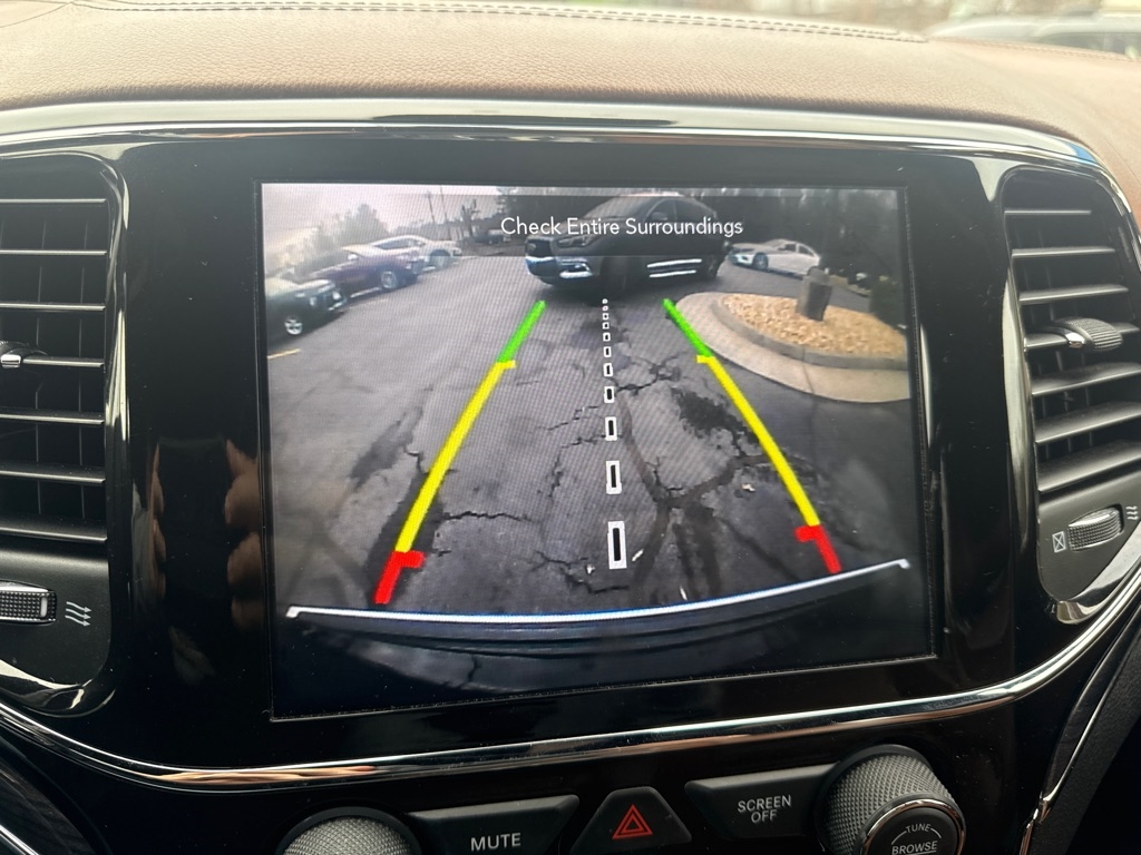 Jeep Grand Cherokee  2021