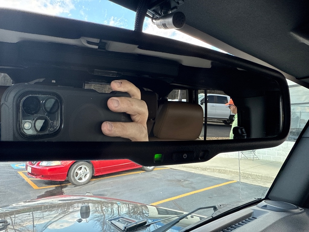 Jeep Wrangler 4WD 4dr Unlimited Sahara 2015