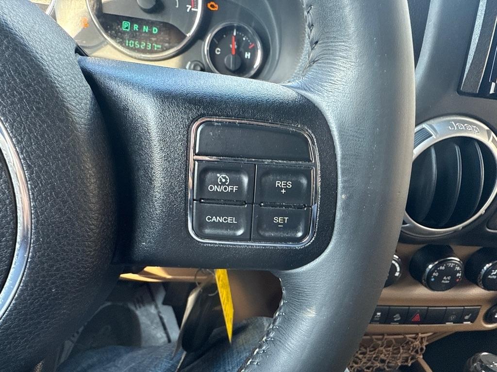 Jeep Wrangler 4WD 4dr Unlimited Sahara 2015