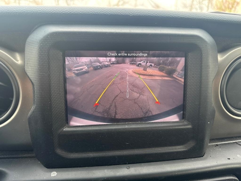 Jeep Wrangler 4WD 4dr Unlimited Sahara 2015