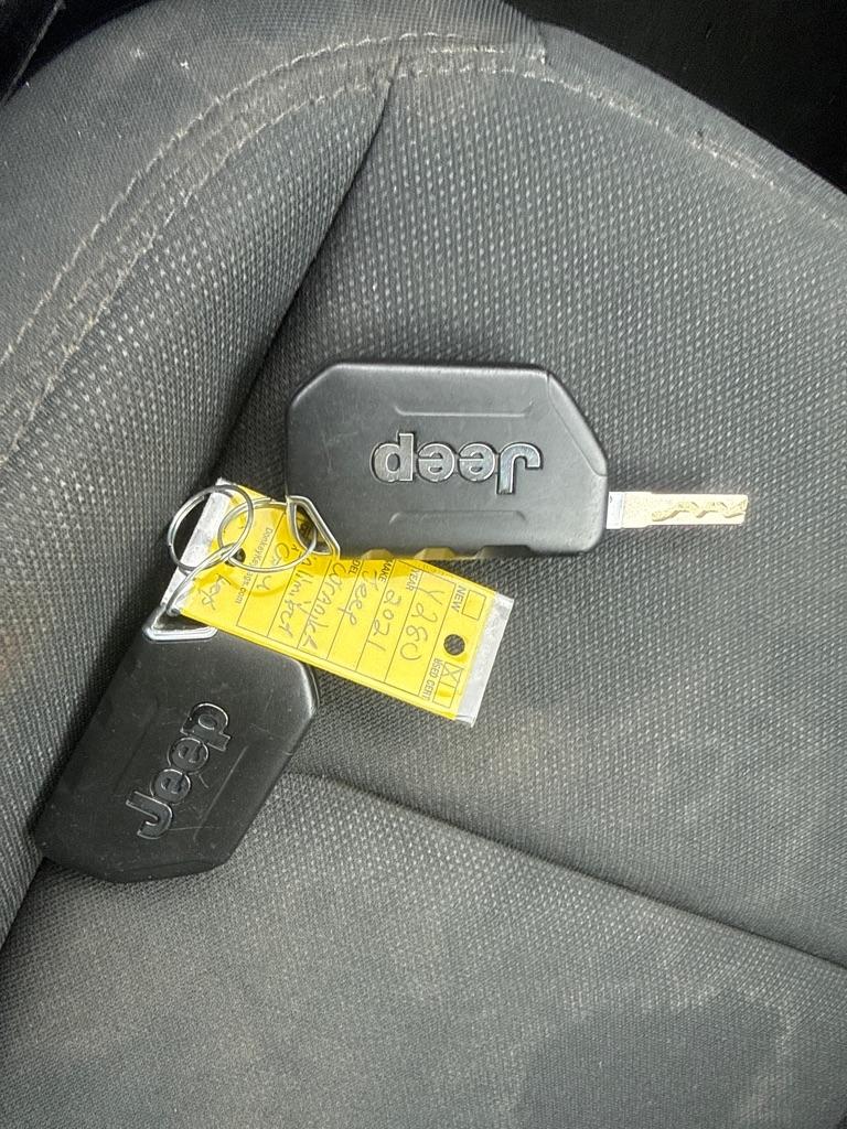 Jeep Wrangler 4WD 4dr Unlimited Sahara 2015