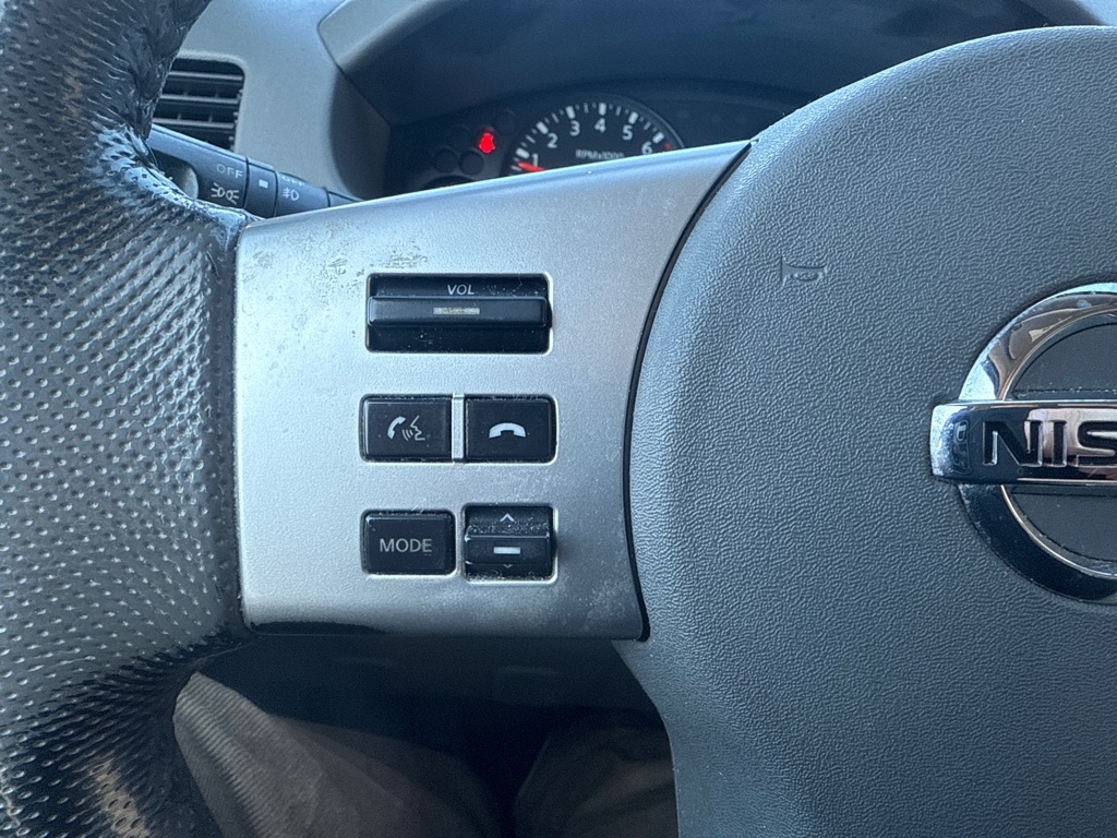 Nissan Frontier 4WD Crew Cab SWB Auto SV 2019