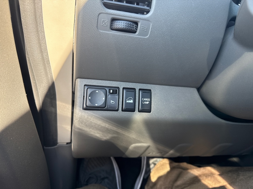 Nissan Frontier 4WD Crew Cab SWB Auto SV 2019