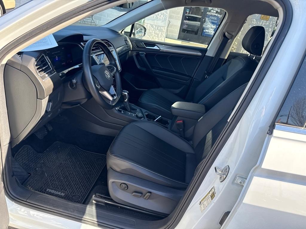 Volkswagen Tiguan 4WD 4dr SE 4Motion 2022