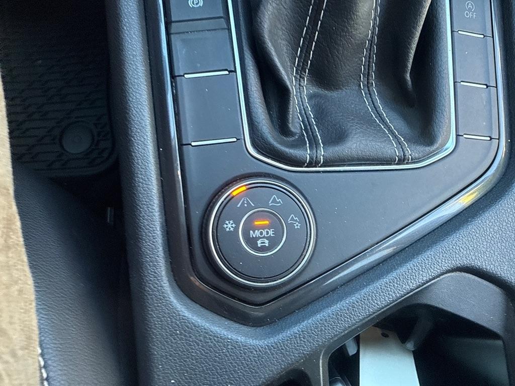 Volkswagen Tiguan 4WD 4dr SE 4Motion 2022