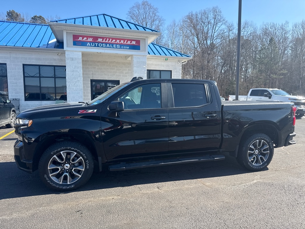Chevrolet Silverado 1500 RST Crew Cab 4WD SWB 2021