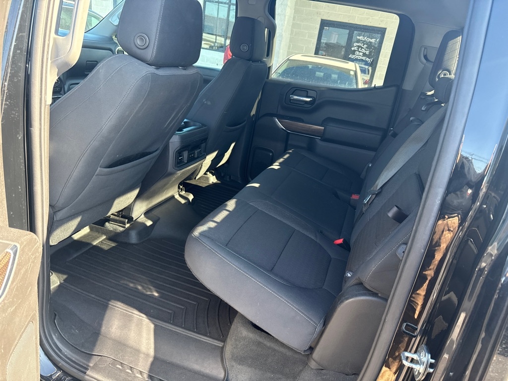 Chevrolet Silverado 1500 RST Crew Cab 4WD SWB 2021